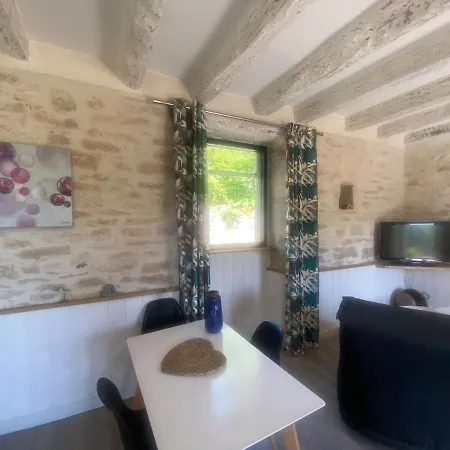 Authentique Avec Piscine Proche Rocamadour Feriehus Le Vigan (Lot)